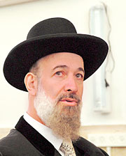 Picture of Chief Rabbi Yonah Metzger